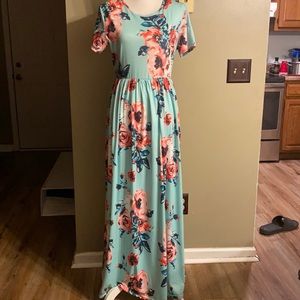 Floral maxi dress